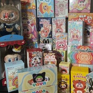 Pop mart Labubu BB3 miniso Disney and more